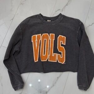 Tennessee VOLS Women's Gray Cropped Sweatshirt size small oversized fit